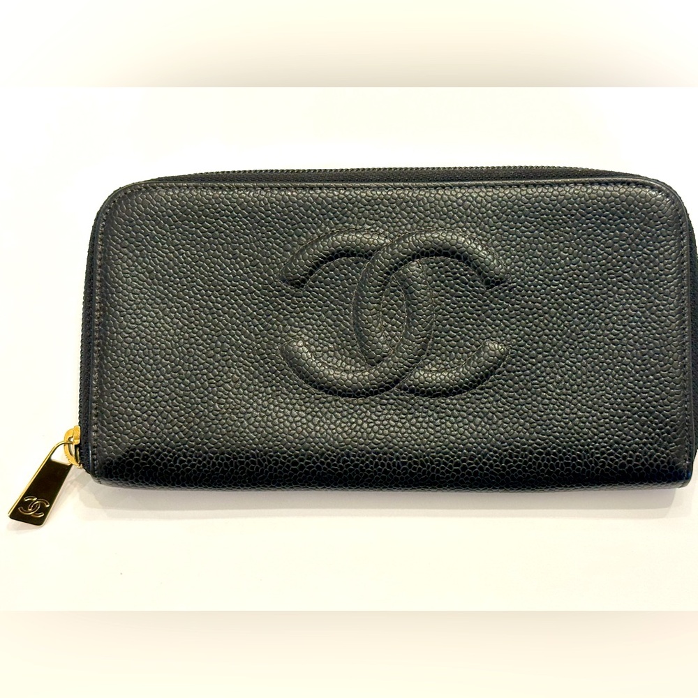 CHANEL Black Caviar Leather Zip-Around Wallet with Gold-Tone Hardware